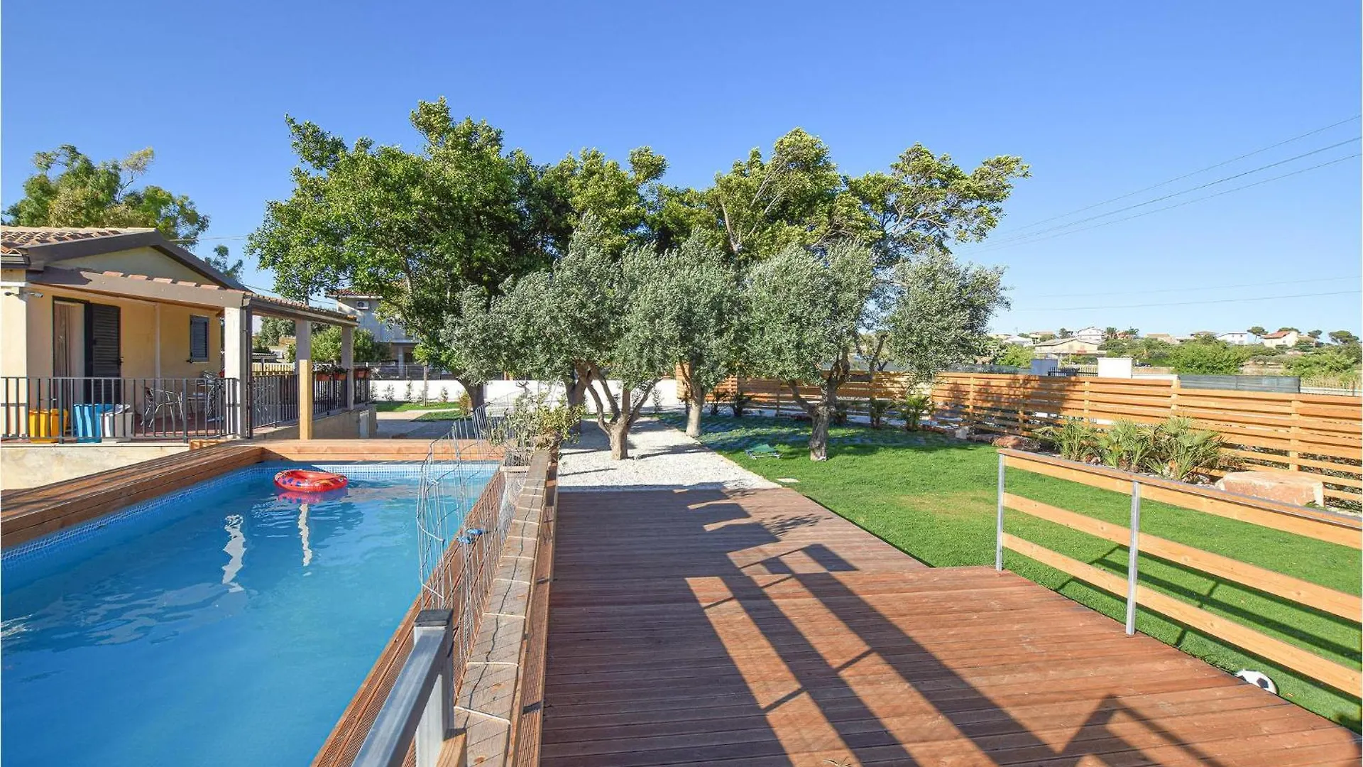 Villa Andrea contacts